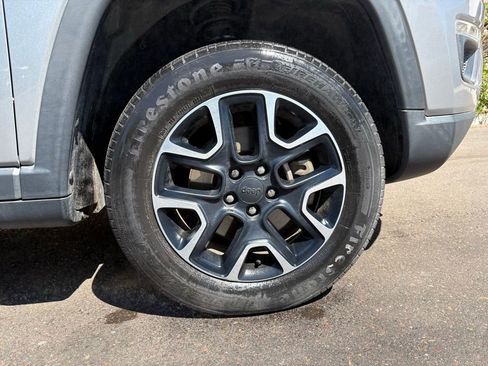 Used 2018 Jeep Compass Trailhawk image 6