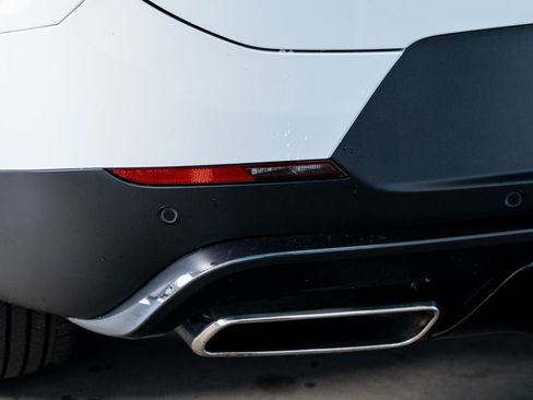 Used 2023 Land Rover Range Rover Sport SE image 25