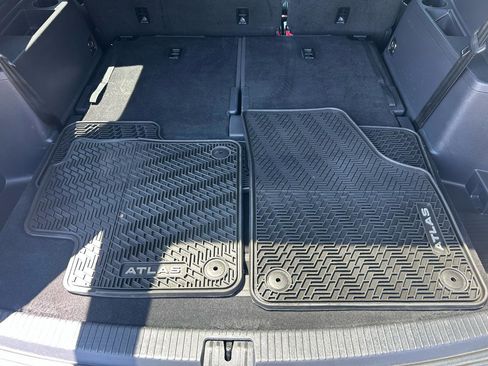 Used 2019 Volkswagen Atlas SE w/ Towing Package AWD/4WD image 39