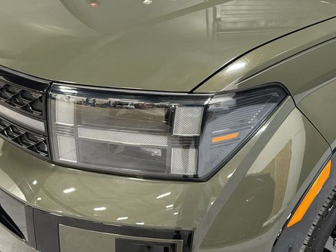 Used 2024 Hyundai Santa Fe Calligraphy AWD/4WD image 7