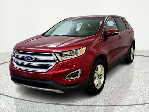 Used 2016 Ford Edge SEL w/ Equipment Group 201A AWD/4WD image 3