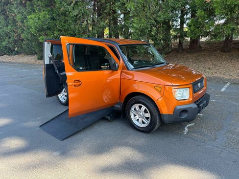 Used 2006 Honda Element EX-P image 2