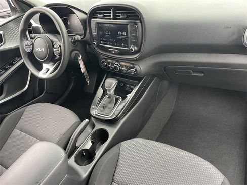 Used 2023 Kia Soul LX w/ Option Group 015 image 11