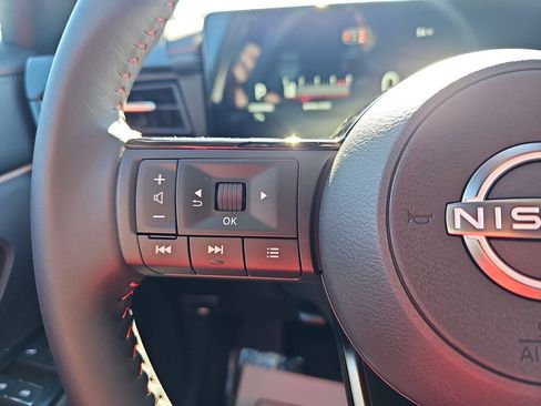 New 2026 Nissan Kicks SR w/ SR Premium Package FWD image 20