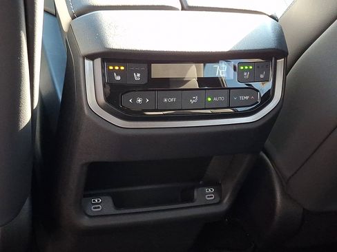 New 2026 Lexus TX 500h AWD image 7