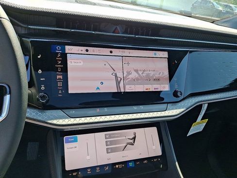 New 2025 Jeep Wagoneer S Limited image 3