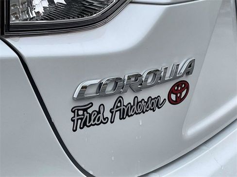 Used 2023 Toyota Corolla LE image 11