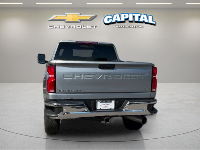Used 2025 Chevrolet Silverado 2500 LTZ w/ LTZ Plus Package AWD/4WD image 4
