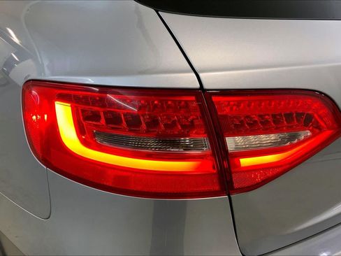 Used 2016 Audi A4 Premium Plus AWD/4WD image 28