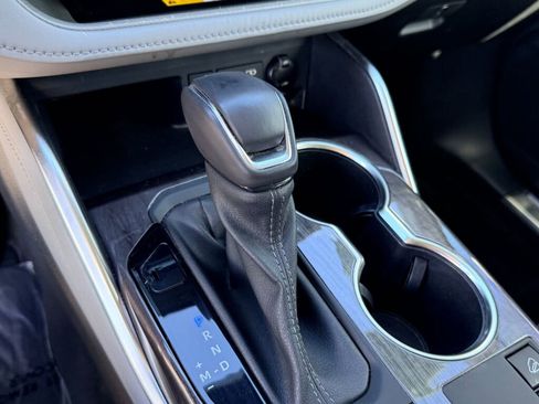 Used 2023 Toyota Highlander Limited image 25