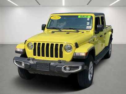 New 2023 Jeep Gladiator Sport