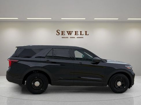 New 2026 Ford Explorer 4WD Police Interceptor image 5