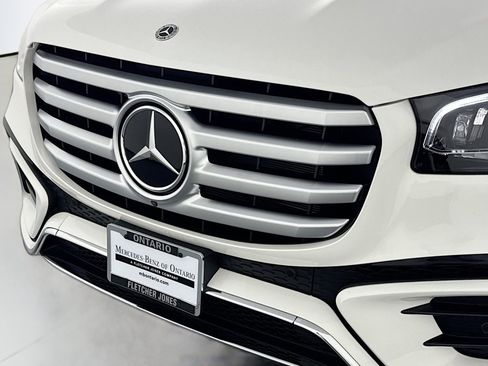 New 2026 Mercedes-Benz GLS 580 4MATIC image 13