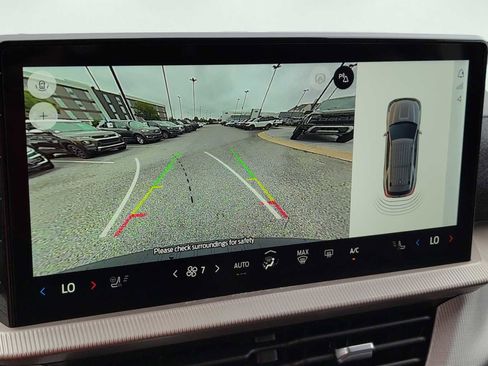 New 2025 Ford Explorer Active w/ Active Comfort Package image 23