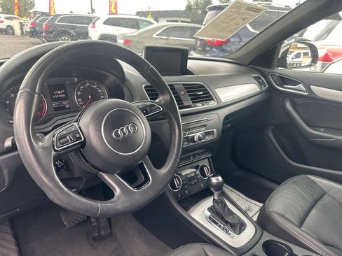 Used 2018 Audi Q3 2.0T Premium AWD/4WD image 28