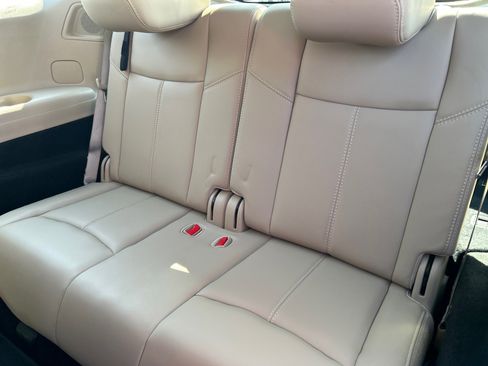 Used 2019 Nissan Pathfinder SL w/ SL Premium Package image 13