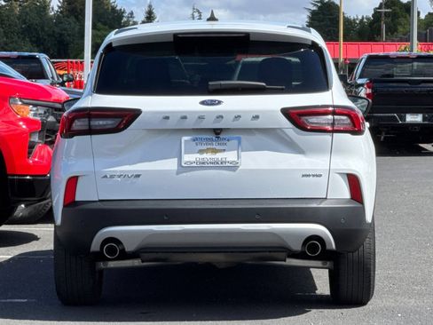 Used 2023 Ford Escape Active AWD/4WD image 6