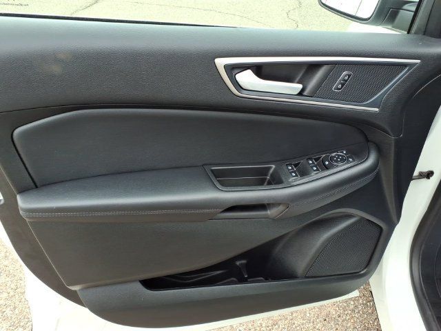 Certified 2024 Ford Edge SEL w/ Convenience Package AWD/4WD image 11
