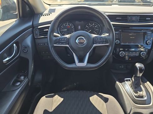 Certified 2020 Nissan Rogue SV image 14