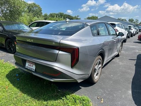 Used 2025 Kia K4 FWD image 4