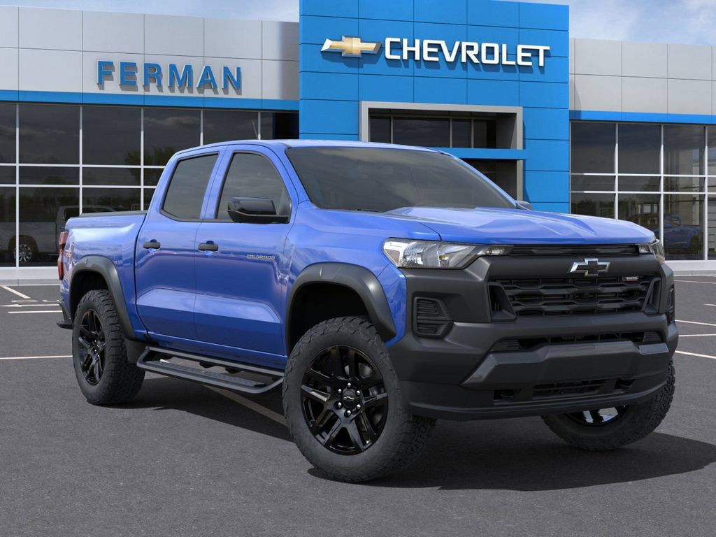New 2025 Chevrolet Colorado Trail Boss AWD/4WD image 8