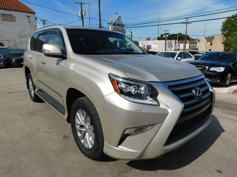 Used 2015 Lexus GX 460 image 1