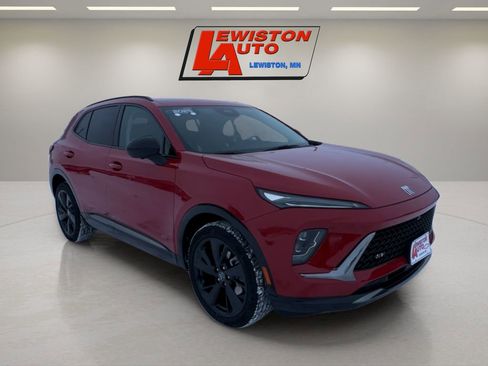 Certified 2025 Buick Envision Sport Touring image 7