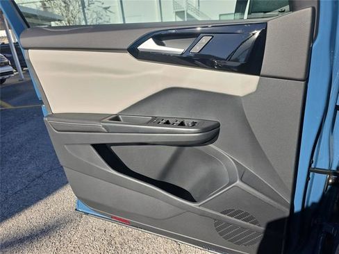 New 2026 Volkswagen Taos S image 12