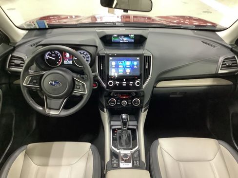 Used 2023 Subaru Forester Limited image 4