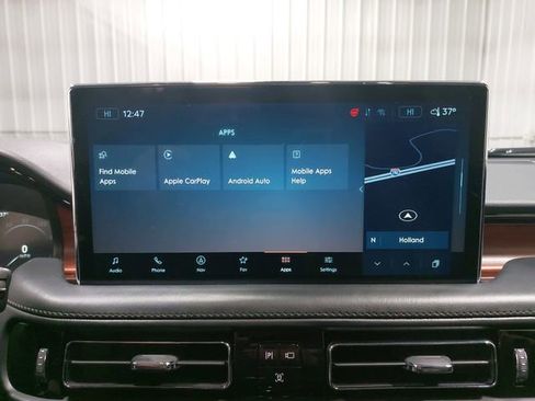 Used 2022 Lincoln Nautilus Reserve AWD/4WD image 24