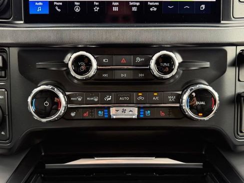 Used 2026 Ford F450 Platinum AWD/4WD image 30