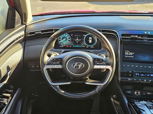 Used 2022 Hyundai Tucson Limited w/ Cargo Package image 16