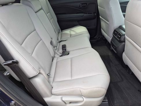Certified 2024 Honda Passport EX-L image 18