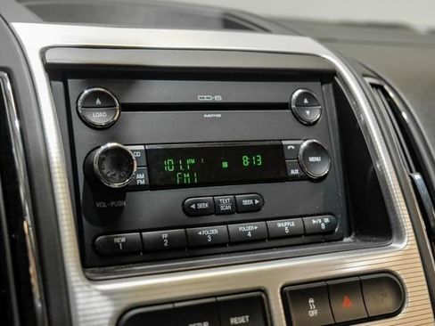 Used 2010 Ford Edge SEL image 35