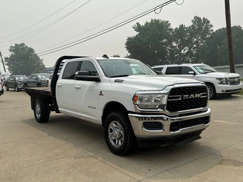 Used 2022 RAM 2500 Big Horn AWD/4WD image 16