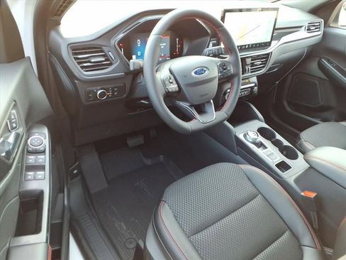 New 2026 Ford Escape ST-Line w/ Tech Pack #1 image 9