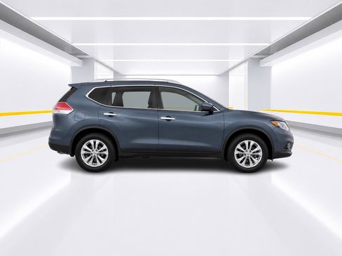Used 2016 Nissan Rogue SV AWD/4WD image 6