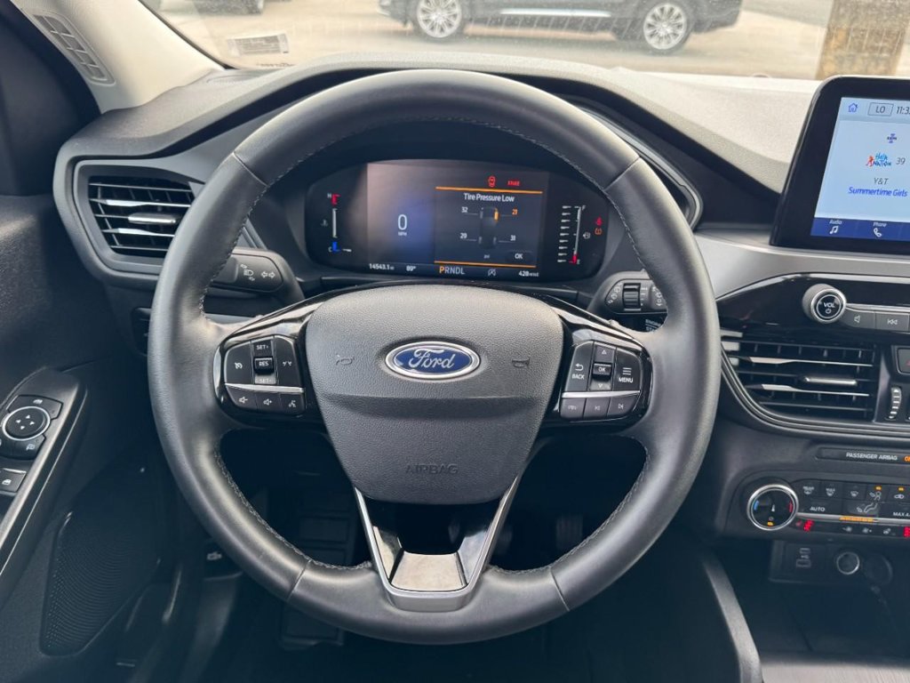Certified 2023 Ford Escape Active AWD/4WD image 12