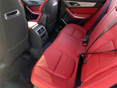 New 2025 Jaguar F-PACE R-Dynamic S image 15