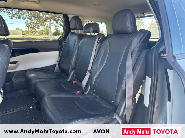 Used 2023 Kia Carnival SX FWD image 10