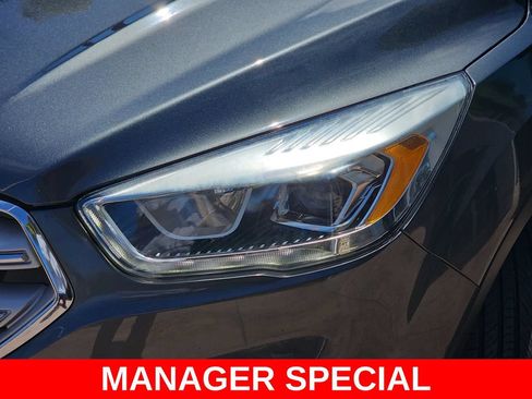 Used 2019 Ford Escape SEL AWD/4WD image 32