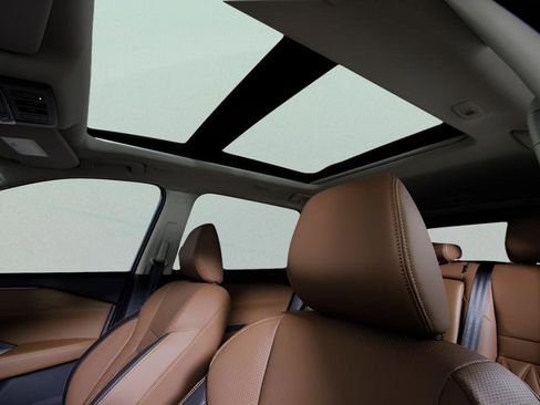 Used 2025 Nissan Rogue Platinum image 13