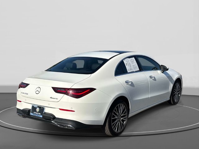 Used 2025 Mercedes-Benz CLA 250 4MATIC image 4