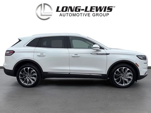 Certified 2023 Lincoln Nautilus Reserve w/ Equipment Group 201A image 8