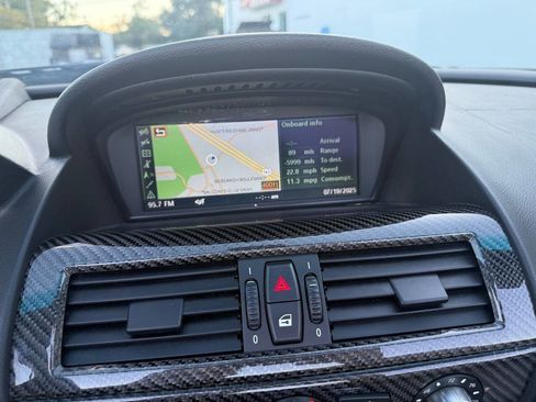 Used 2007 BMW M6 Convertible image 25