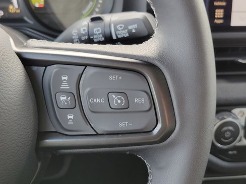 Used 2025 Jeep Wrangler Unlimited Sport S 4xe AWD/4WD image 12