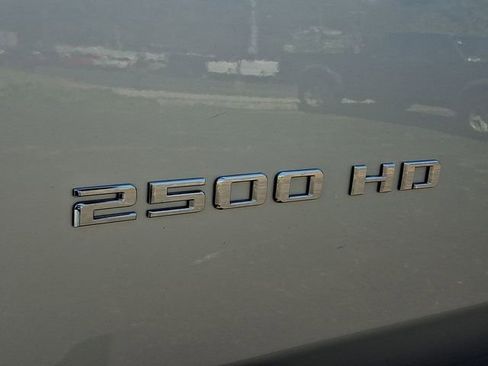 Used 2022 Chevrolet Silverado 2500 Custom w/ Custom Convenience Package AWD/4WD image 29