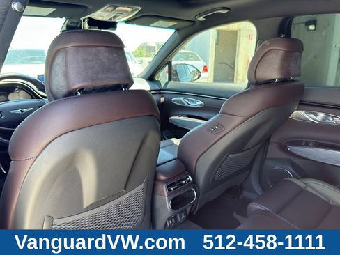 Used 2023 Genesis GV70 2.5T w/ Advanced Package AWD/4WD image 27