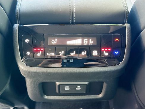 Used 2026 INFINITI QX60 Luxe w/ Cargo Package image 29