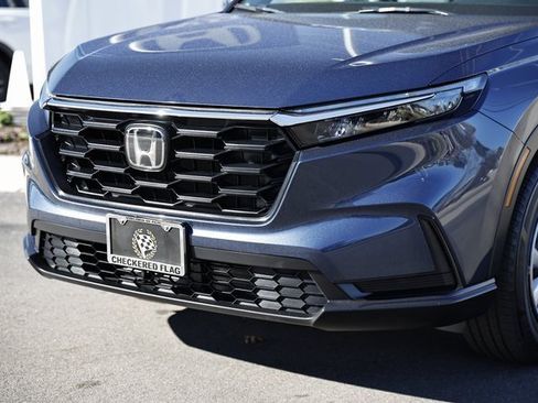 Certified 2024 Honda CR-V LX image 3